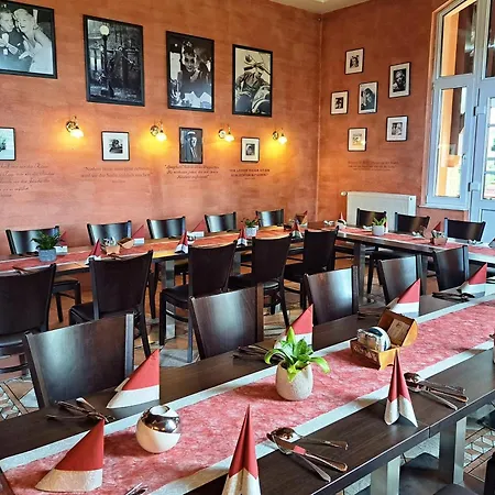 Hotel Altes Badehaus-2