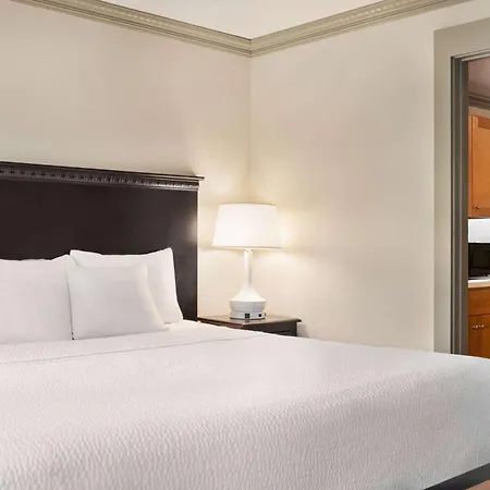 Days Inn By Wyndham Ocean City Oceanfront-3