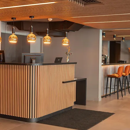 Ibis Styles Fontenay-2