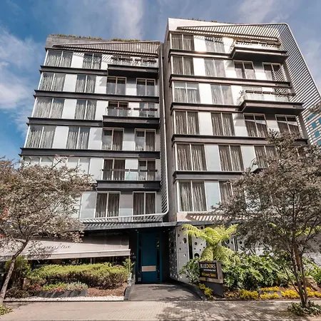 Hotel 100 Luxury Suites By Preferred-2