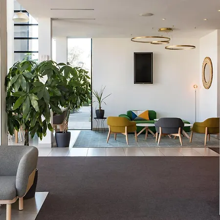 Holiday Inn - Marseille Airport By Ihg-2