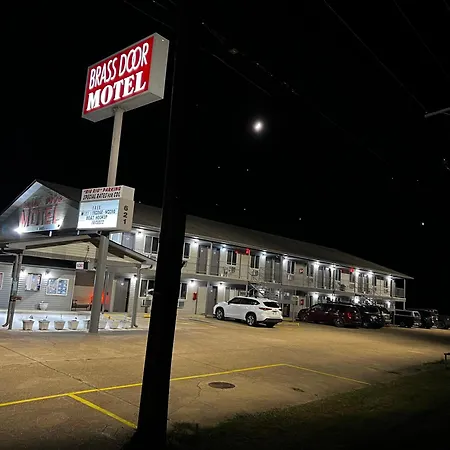 Brass Door Motel-2