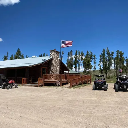 Crooked Creek Guest Ranch-3