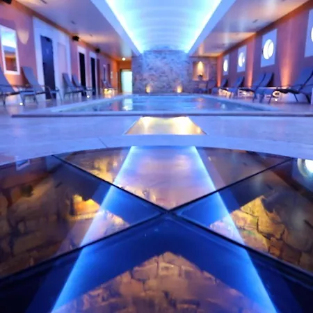 Auberge De Cassagne & Spa-3