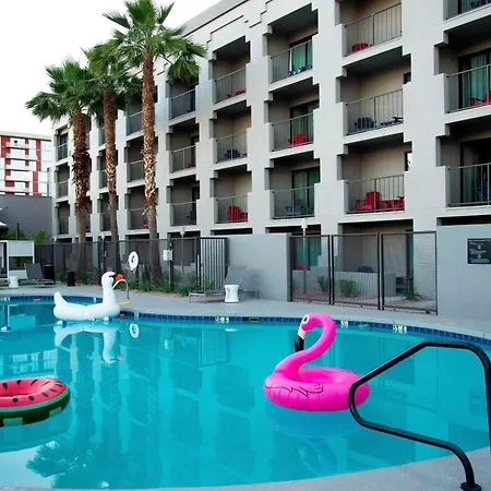 Moxy Phoenix Tempe/Asu Area-2