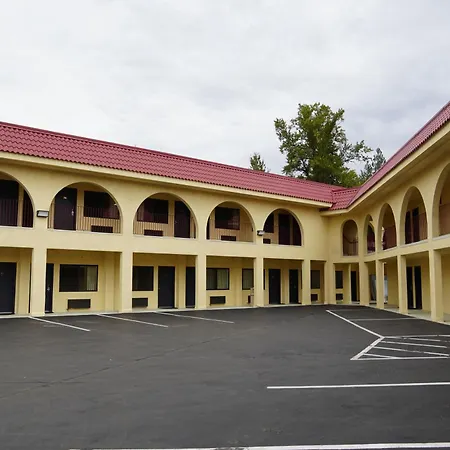 Timberland Inn & Suites-2