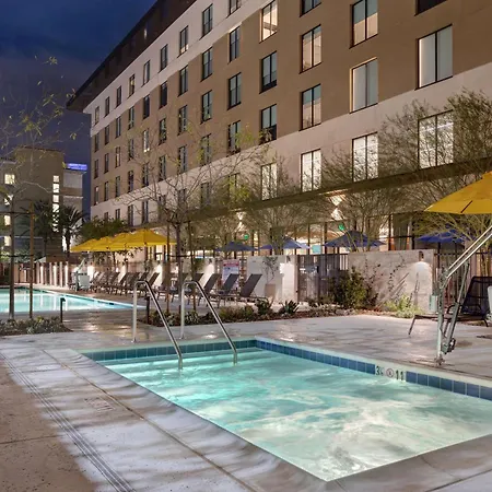 Hilton Garden Inn Anaheim Resort-2