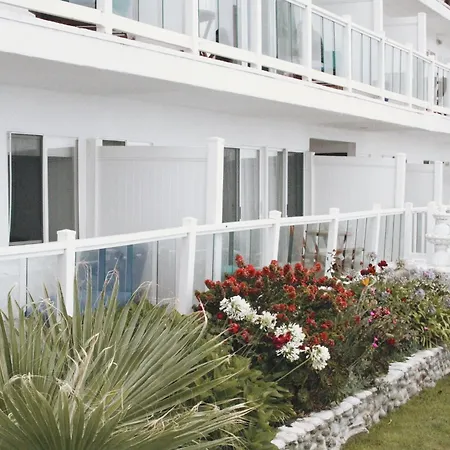 Capri Laguna On The Beach - A Boutique Hotel-3
