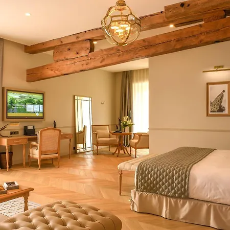 Hotel Chais Monnet & Spa-3