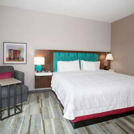 Hampton Inn & Suites Watsonville-2