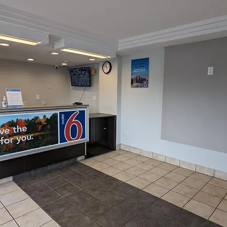 Motel 6-Leominster, Ma-3