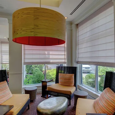 Hilton Garden Inn Norwalk-2