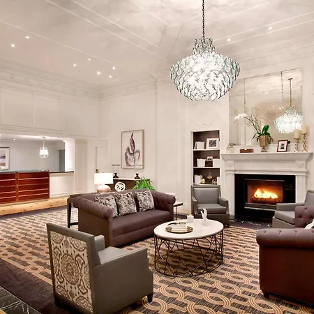 Hilton New Orleans / St. Charles Avenue-3