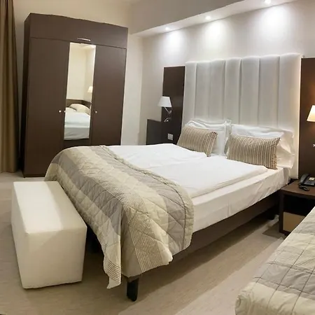 International Beach Hotel-2