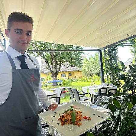Hotel Villa Martino - zum Hirsch-3