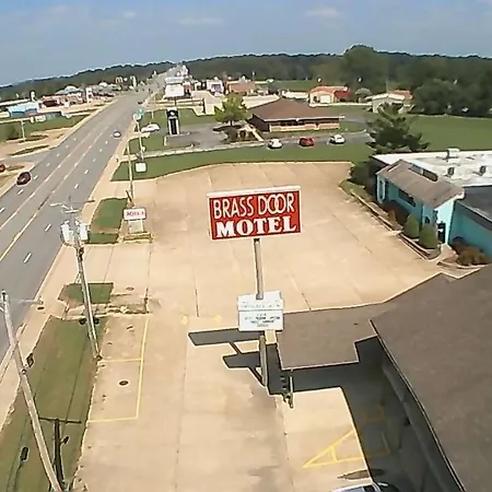Brass Door Motel-3