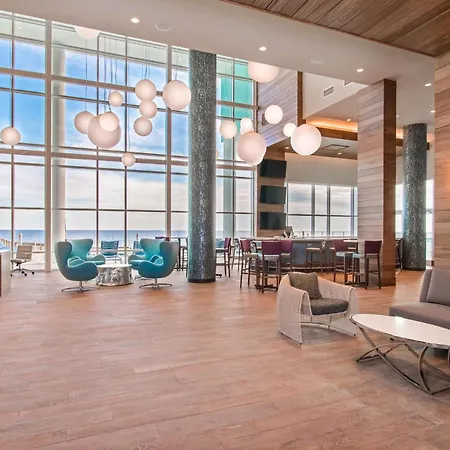 Hampton Inn & Suites Panama City Beach-Beachfront-2