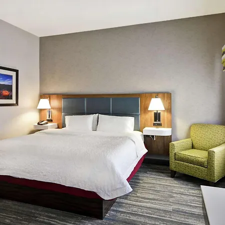 Hampton Inn & Suites Yuma-3