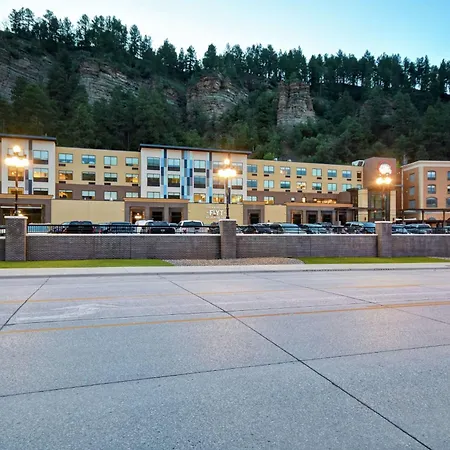 Tru By Hilton Deadwood-2