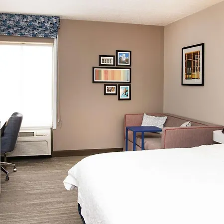 Hampton Inn Cleveland-Solon-3