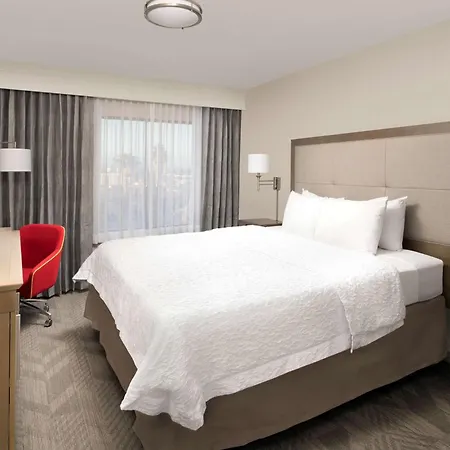 Hampton Inn & Suites Anaheim Garden Grove-3