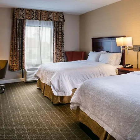 Hampton Inn & Suites Toledo-Perrysburg-3