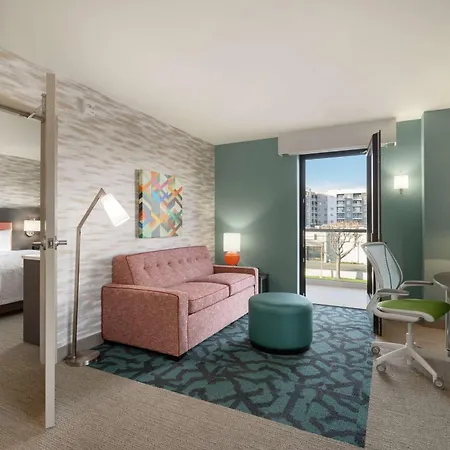 Home2 Suites By Hilton Woodland Hills Los Angeles-3