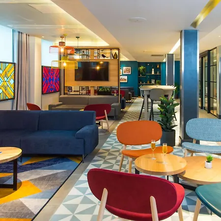 Hampton By Hilton London Park Royal-3