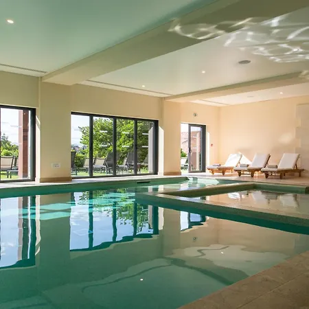 Hotel Chais Monnet & Spa-2