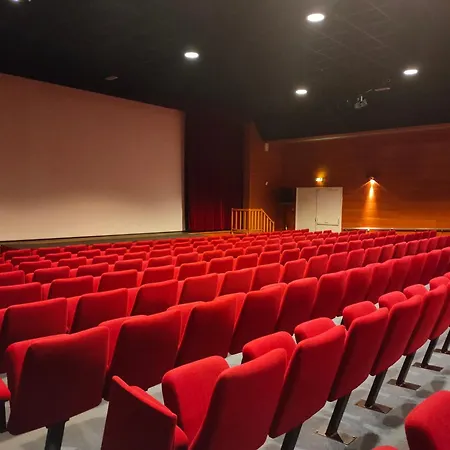 VVF Parc Sologne Berry - Domaine de la Grande Garenne-2