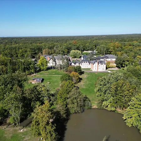 VVF Parc Sologne Berry - Domaine de la Grande Garenne-2