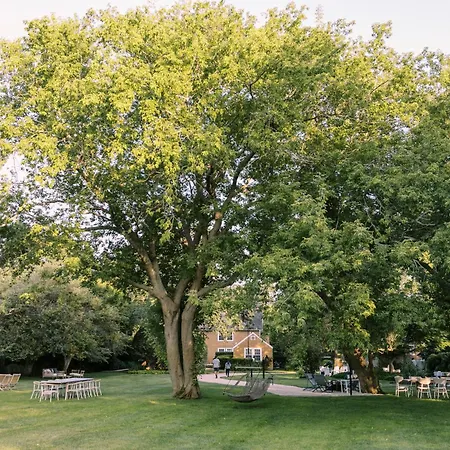 The Roundtree, Amagansett-3