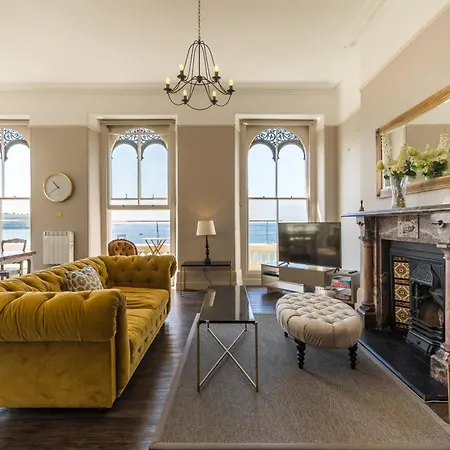 1 Elliot Terrace-3