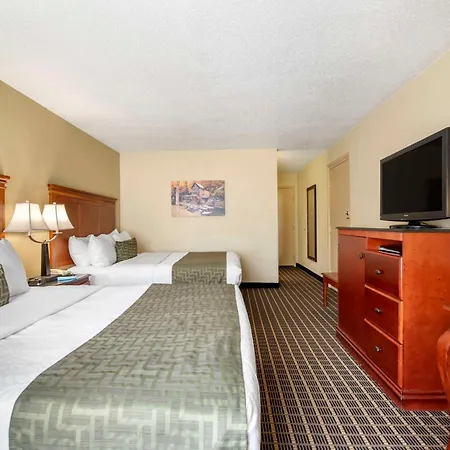 Best Western Plus Bridgeport Inn-2