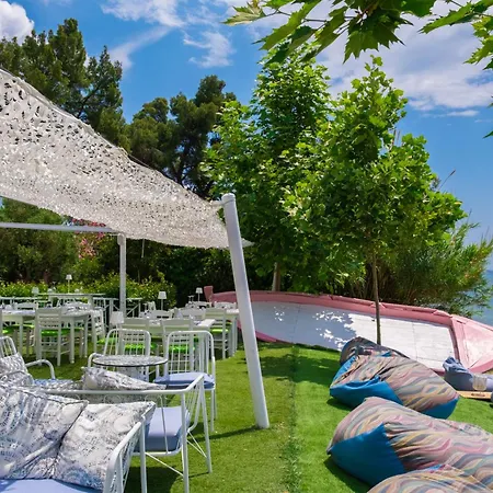 Acrotel Lilyann Boutique Hotel-3