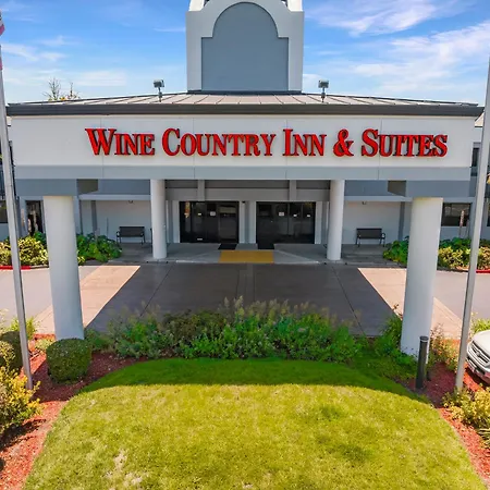 Best Western Plus Wine Country Inn & Suites-2
