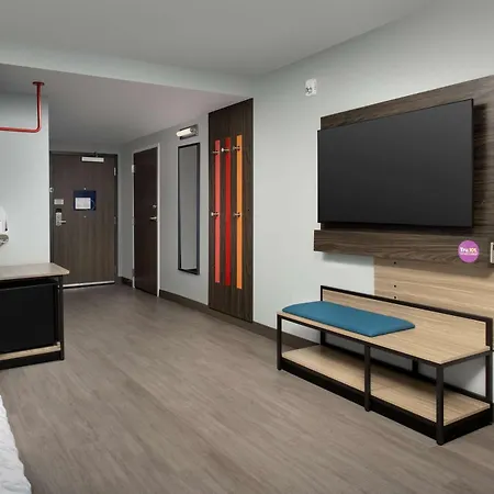 Home2 Suites By Hilton Miami Airport South Blue Lagoon-2