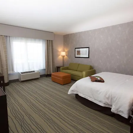 Hampton Inn By Hilton Lloydminster-2