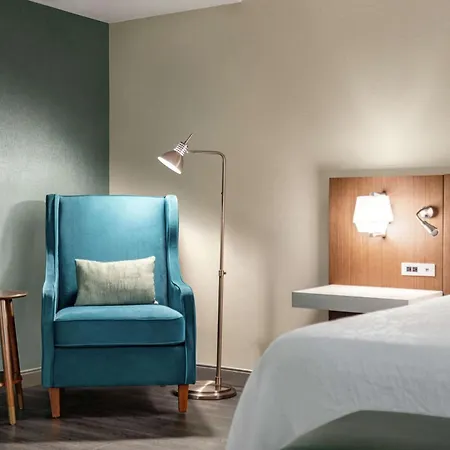 Hilton Garden Inn Kitchener/Cambridge-3