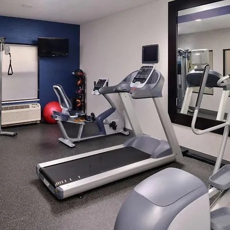 Hampton Inn Laporte-3