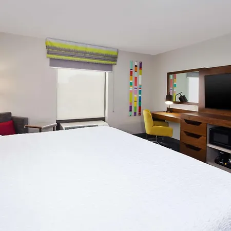 Hampton Inn Clarion-2
