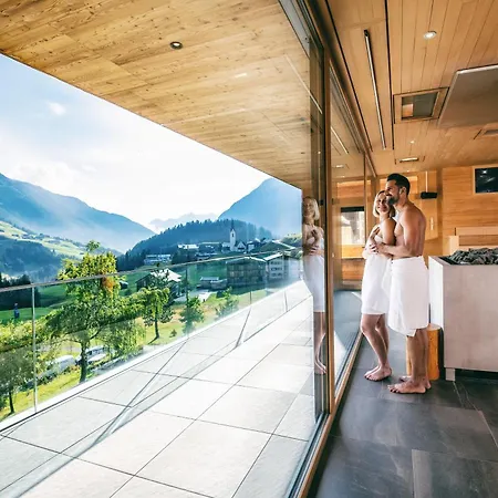 Wellnesshotel Warther Hof-3