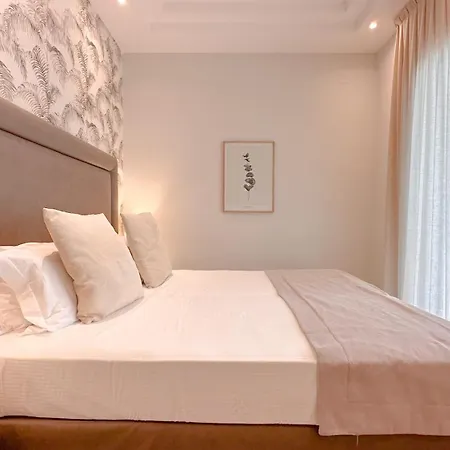 Residence Lungomare - Charming Apartments-2
