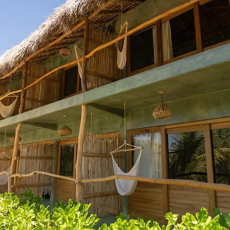 Cocos Hotel-2