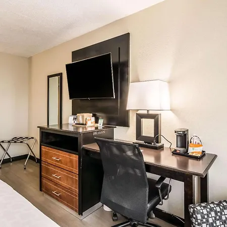 Quality Inn Pensacola North-2