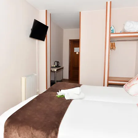 Hotel Ancora-2