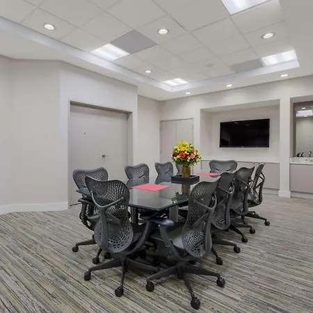 Hilton Garden Inn Oklahoma City Midtown-2