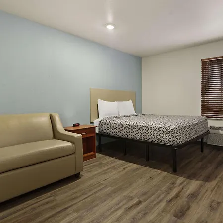 Woodspring Suites Johnson City-2