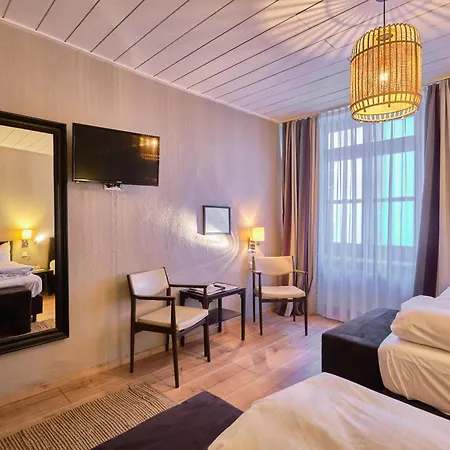 Hotel Roter Hahn-3