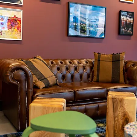 Easyhotel Dublin-2